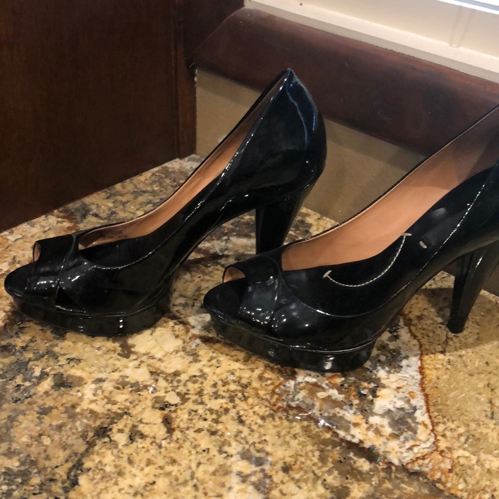 Bcbg platform shoes